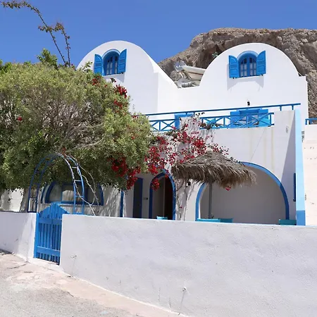 Holiday home Flora Santorini Perissa (Santorini)