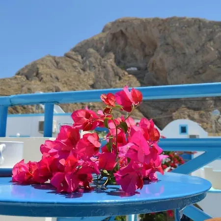 Hébergement de vacances Flora Santorini *